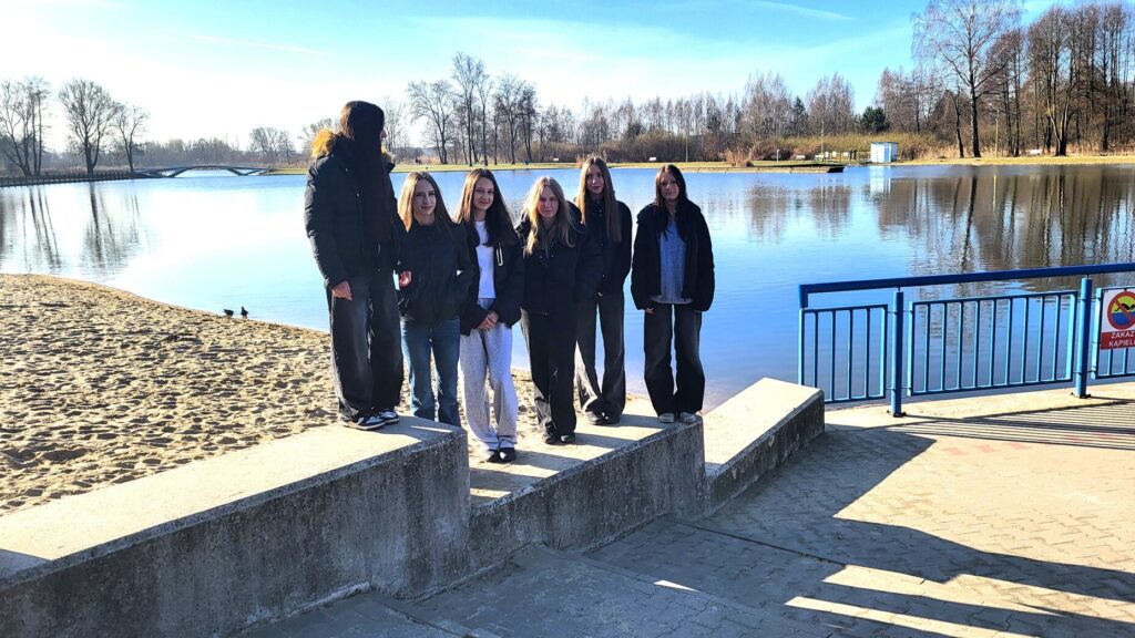 🎒 Dzień Bez Plecaka i wielkanocna atmosfera w naszej szkole 🐣